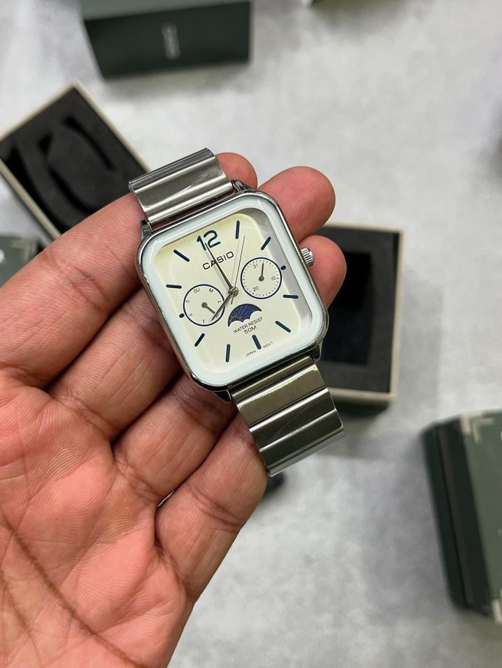 CASIO SUN MOON