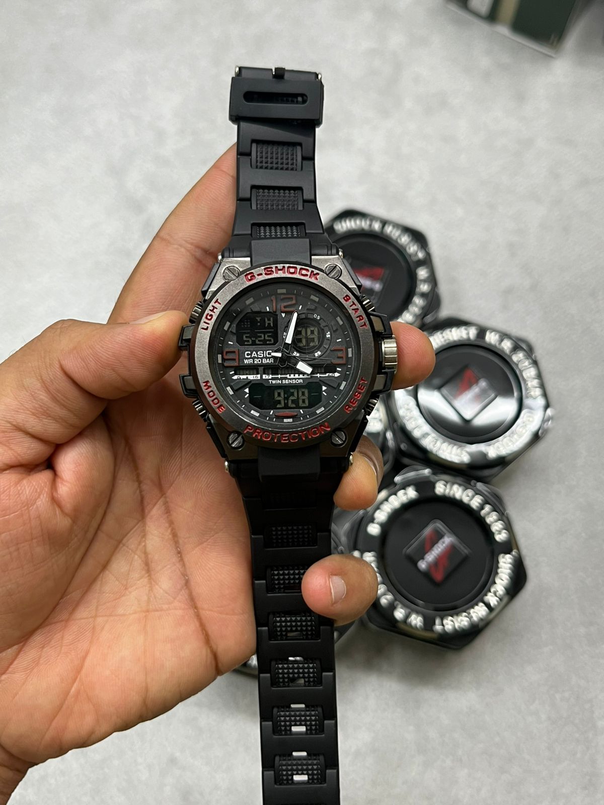 Gshock - GST8600