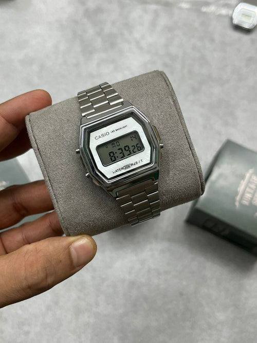 CASIO - A1000RG