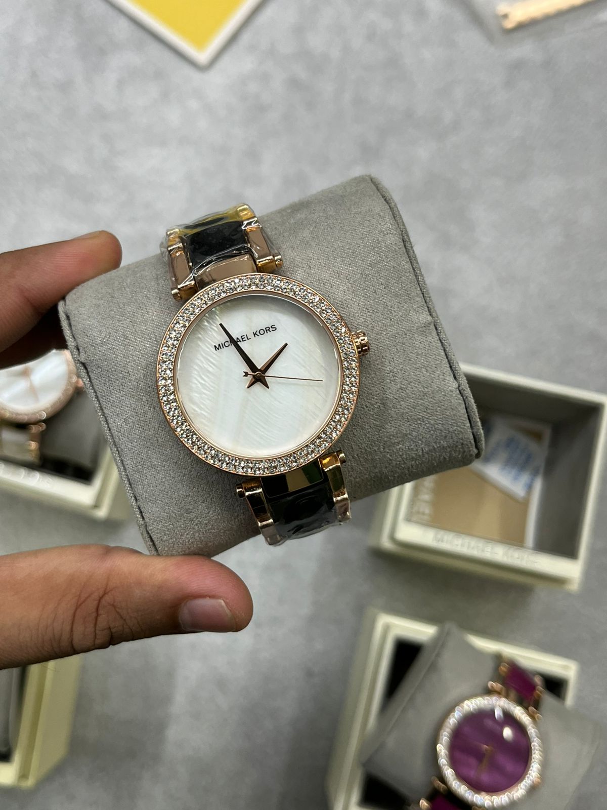 Michael Kors - MK6402