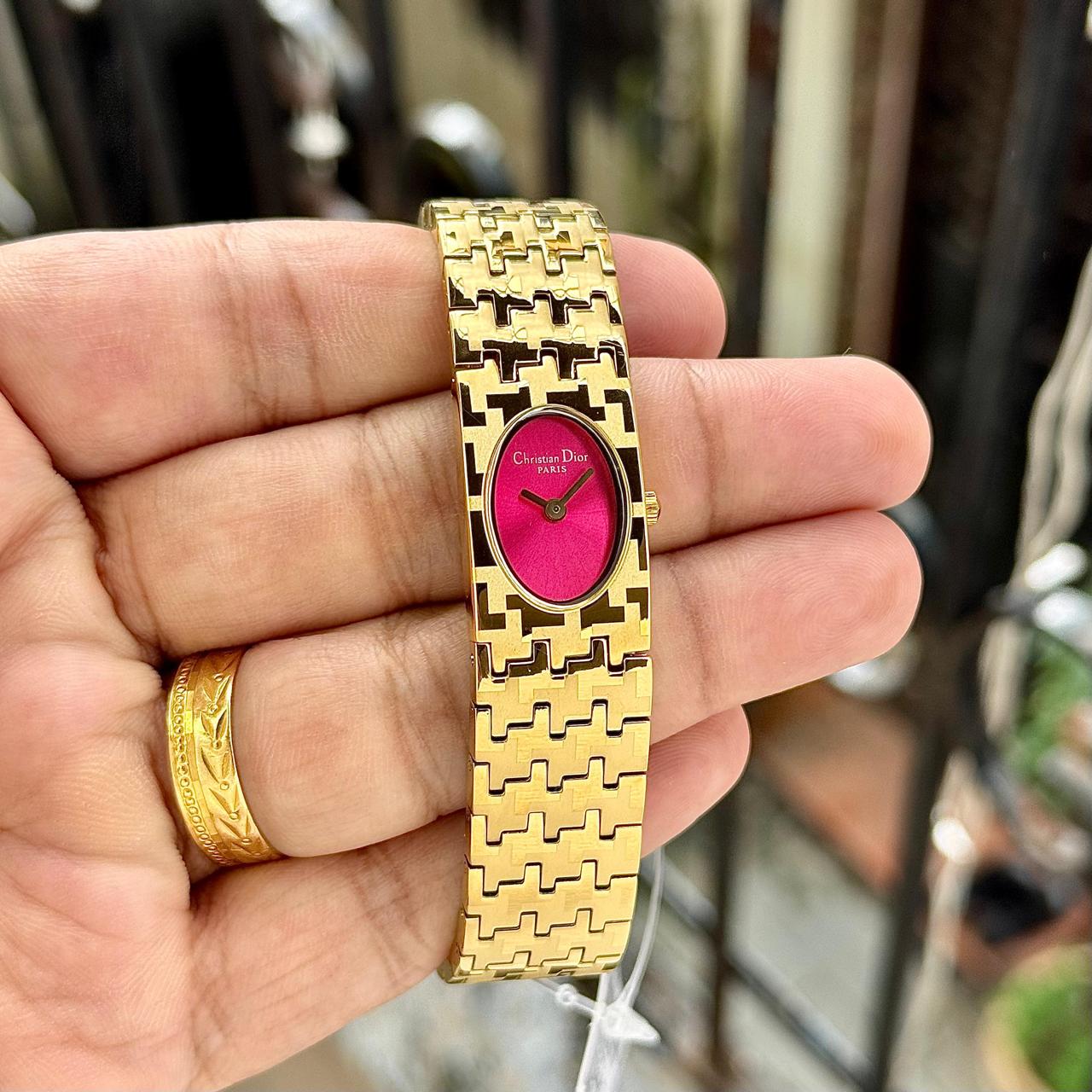 Dior