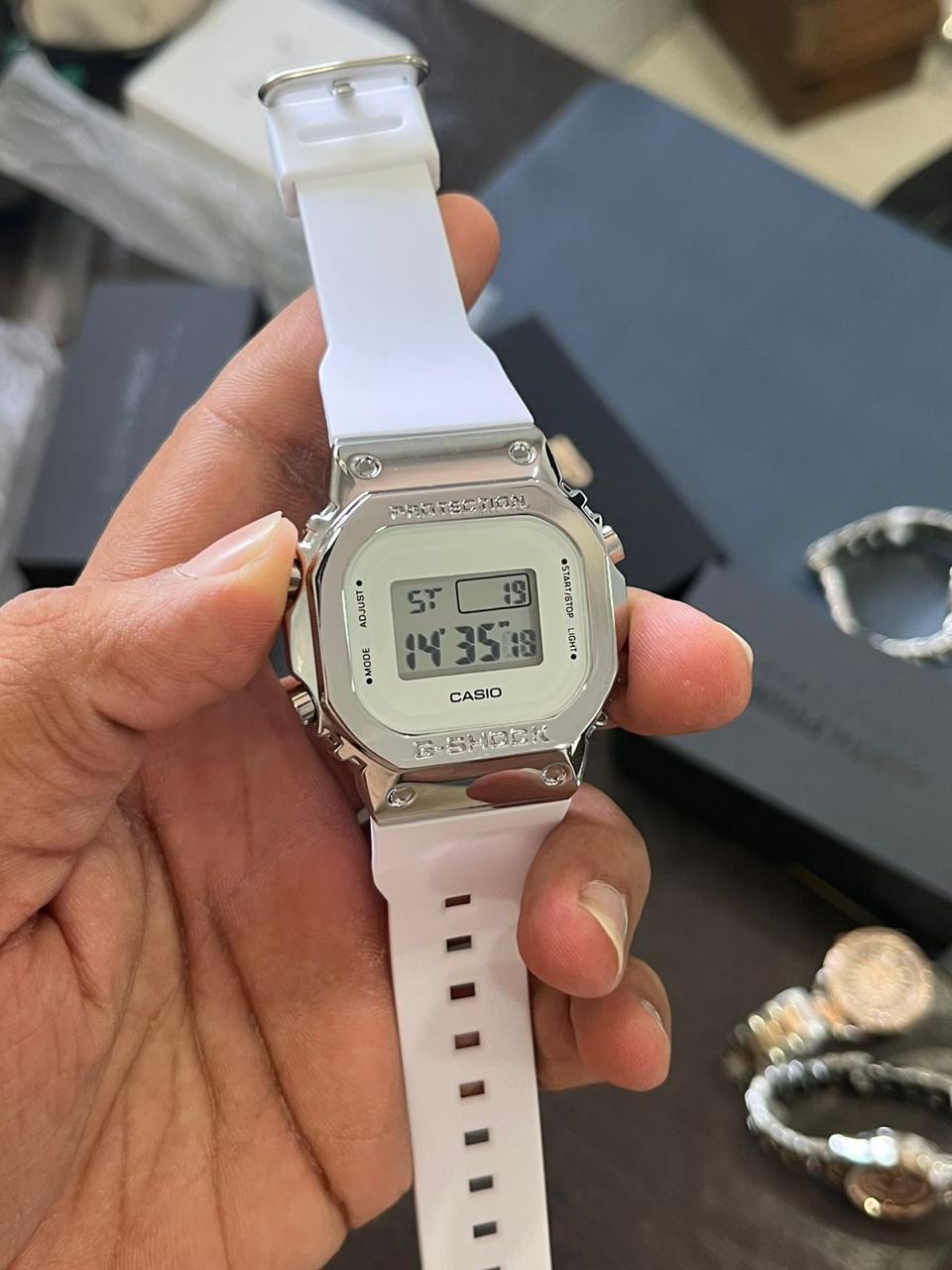 G SHOCK S