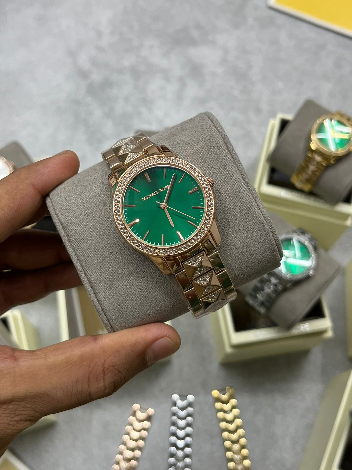 MK DIAMOND